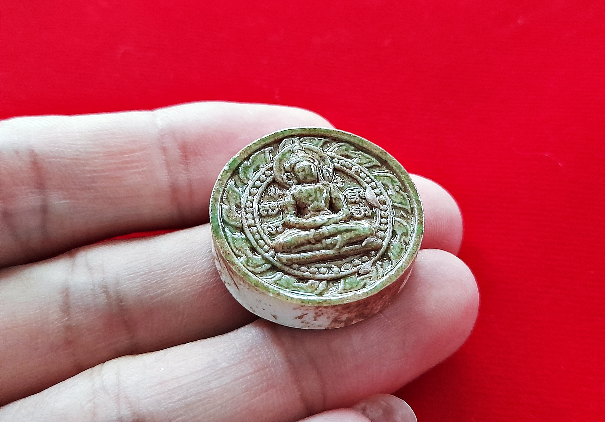 พระจักรพรรดิ ชัยมงคล เนื้อกระเบื้องเขียว สีเขียว เหนียวทรัพย์ ปี2550 พิธีใหญ่ #รับประกันแท้ - หลวงป๋า วัดหลวงพ่อสด ปลุกเสกทำวิชาธรรมกาย