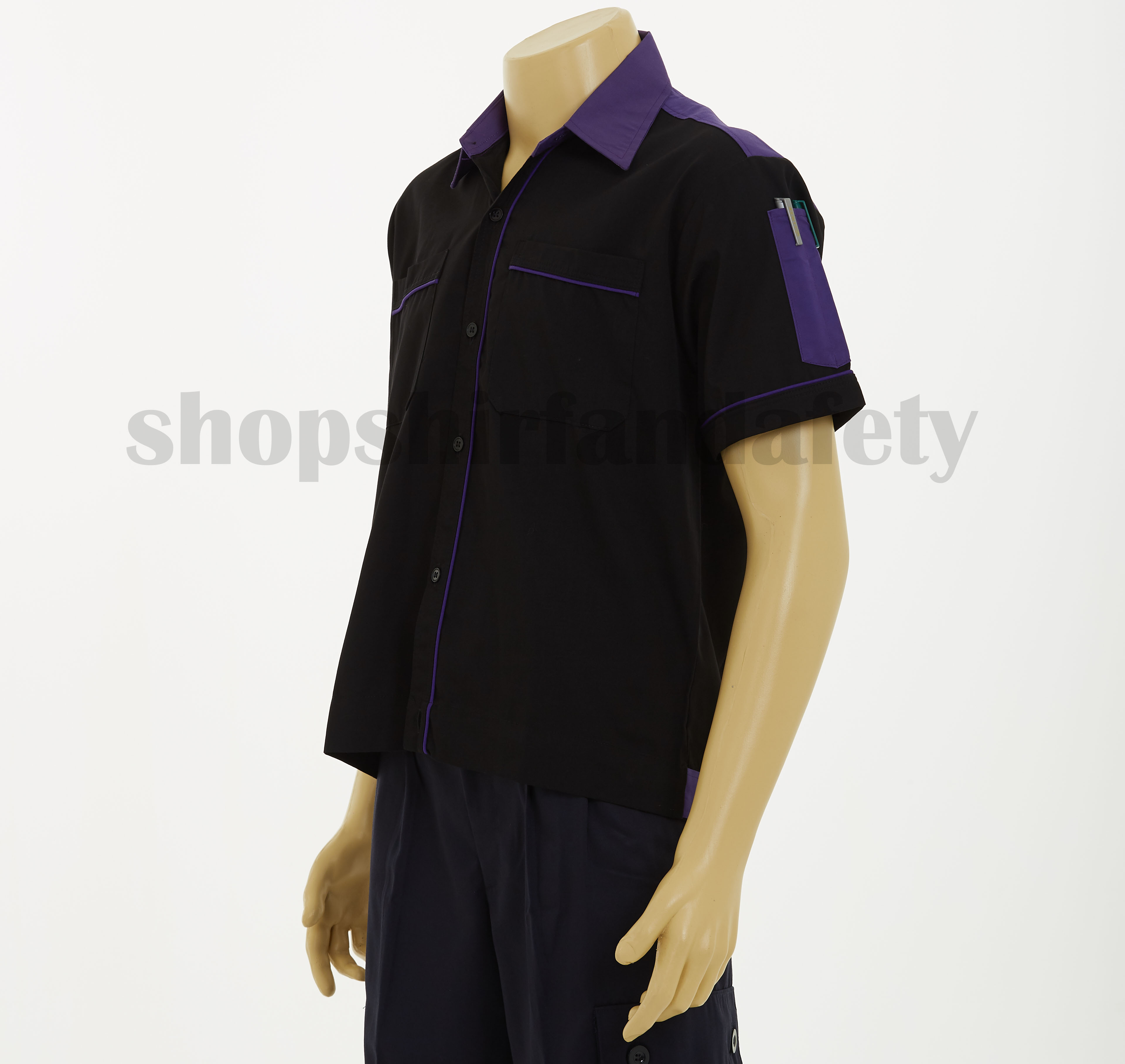 เสื้อช็อปแขนสั้นแบบดำบ่าม่วง