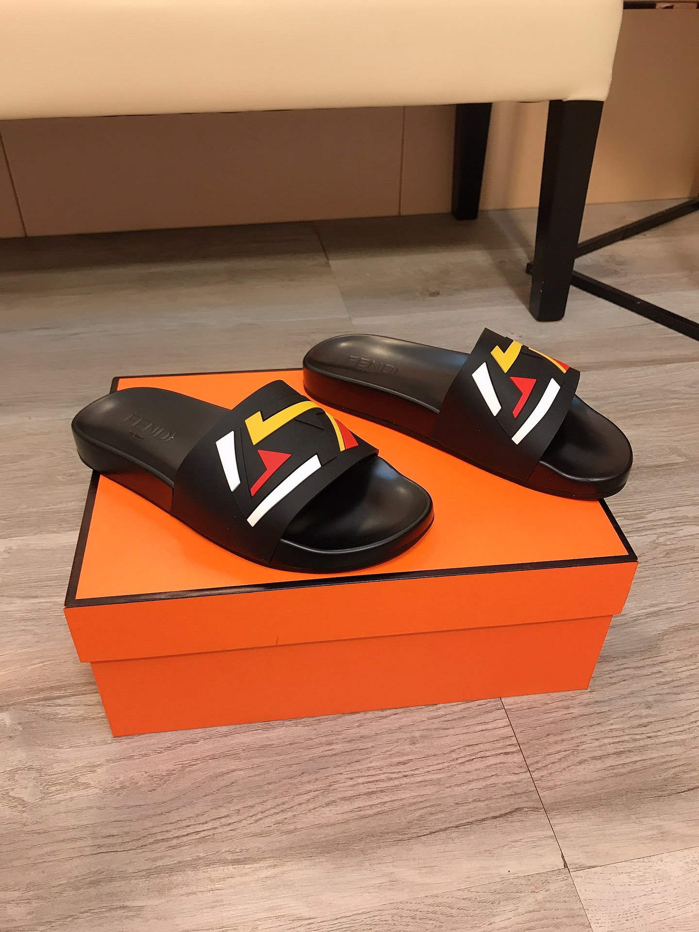 รองเท้าแตะ fd sandal ชาย มีหลายแบบกดดูเพิ่มด้านใน