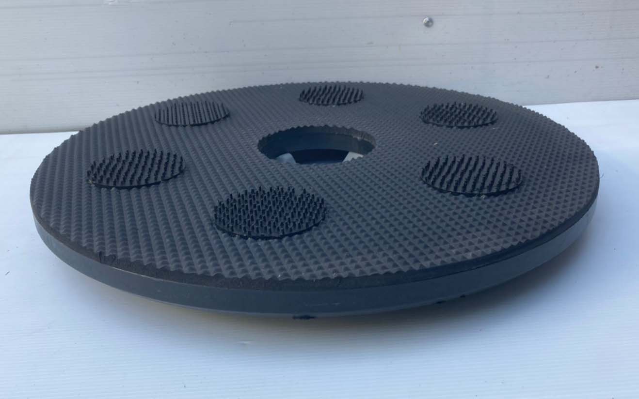 จานจับแผ่นใยขัด CHAMPION สำหรับเครื่อง 20 นิ้ว (Ø 18 นิ้ว)