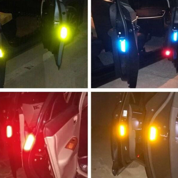 สติ๊กเกอร์สะท้อนแสง open ใช้สำหรับติดรถยนต์แพ็ค 4 ชิ้น