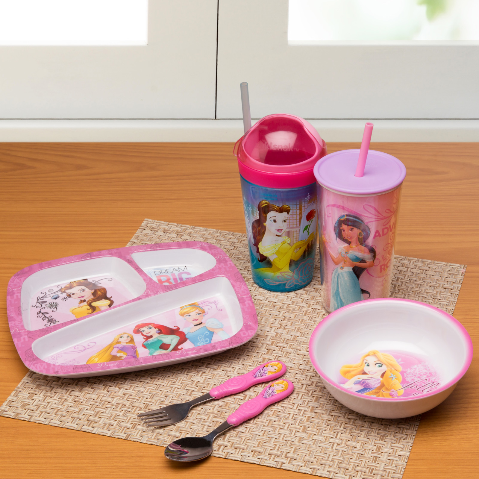 แก้วพร้อมหลอดดื่มสำหรับบรรจุเครื่องดื่มและของว่าง Zak!Snack Tumbler 2-in-1 Snack Cup (Disney Princess)