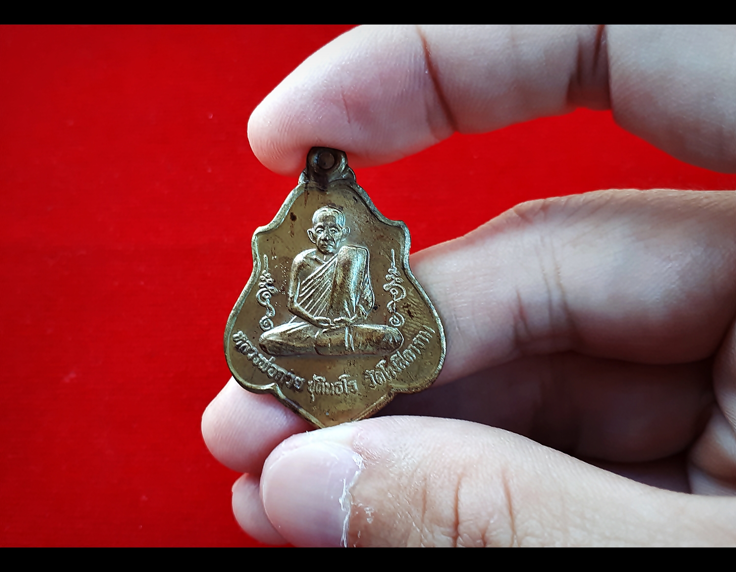 เหรียญโล่ หลวงพ่อกวย หลังหนุมาน ยกพลตัวครู เนื้อชนวน รุ่นแรงครู ปี2560 - (เหรียญพิเศษ แยกจากชุดกรรมการ) #รับประกันแท้