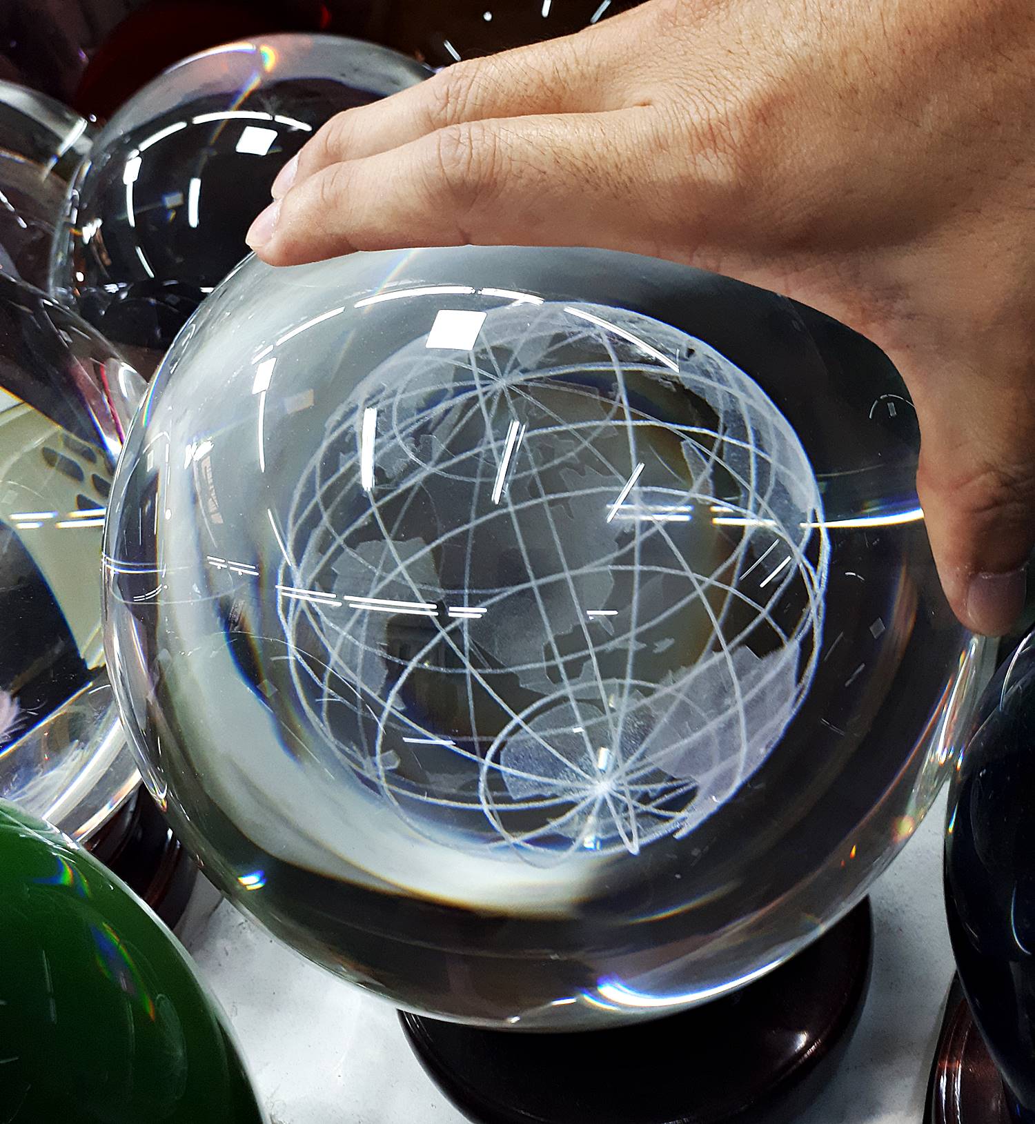 ลูกแก้ว ลาย แผนที่โลก3มิติ - ขนาดใหญ่ 8นิ้ว(20ซม)