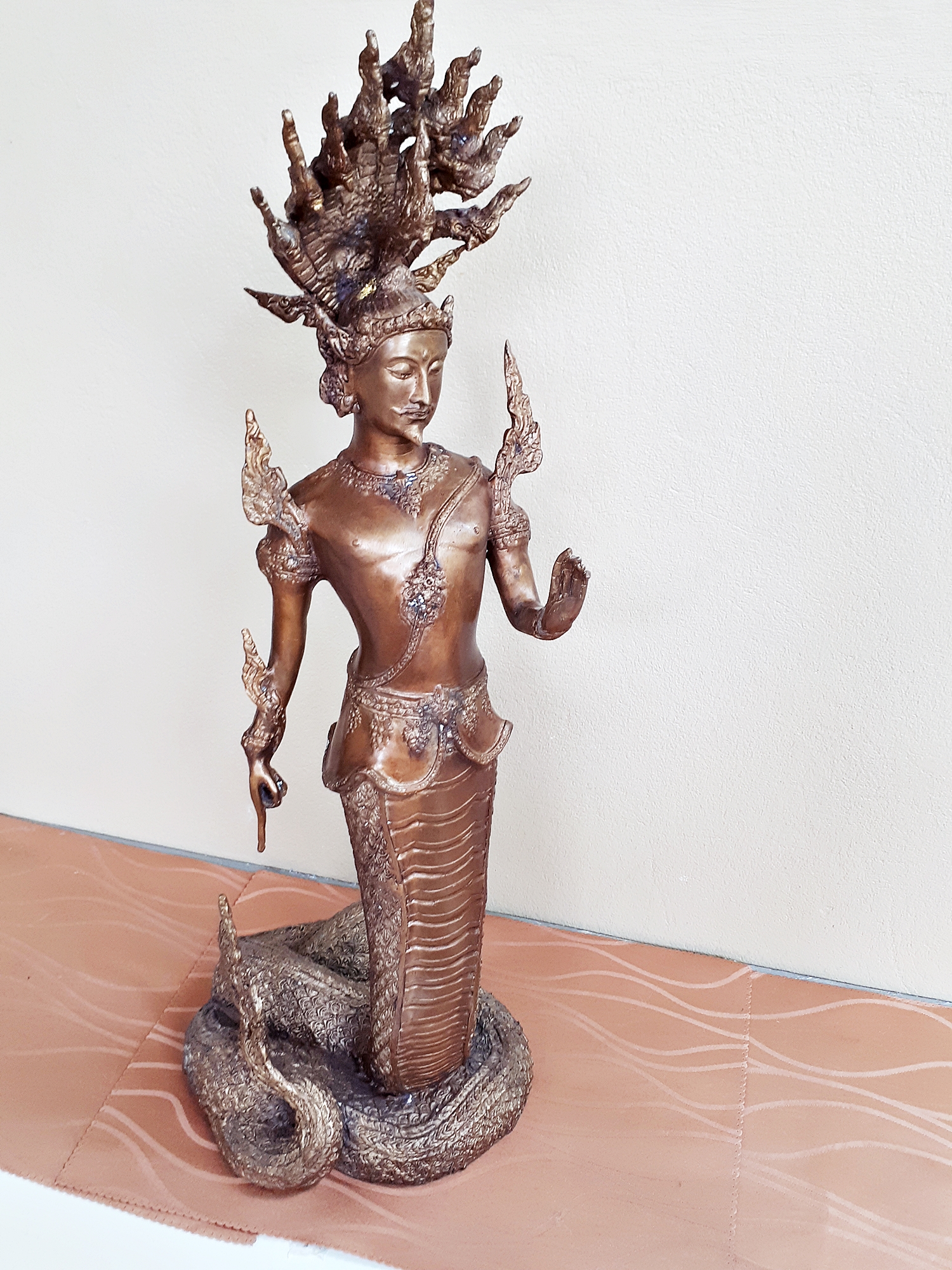 รูปหล่อ พญานาคราช คู่ (ท่านปู่นาคา-ปู่ศรีสุทโธ ท่านยานาคี-ศรีปทุมวัน) พญานาคปรก 9ตน 9หัว โลหะทองเหลืองรมดำ (ขนาดบูชา องค์ขนาดใหญ่ สูง 25นิ้ว) (ขายปลีก ขายส่ง)