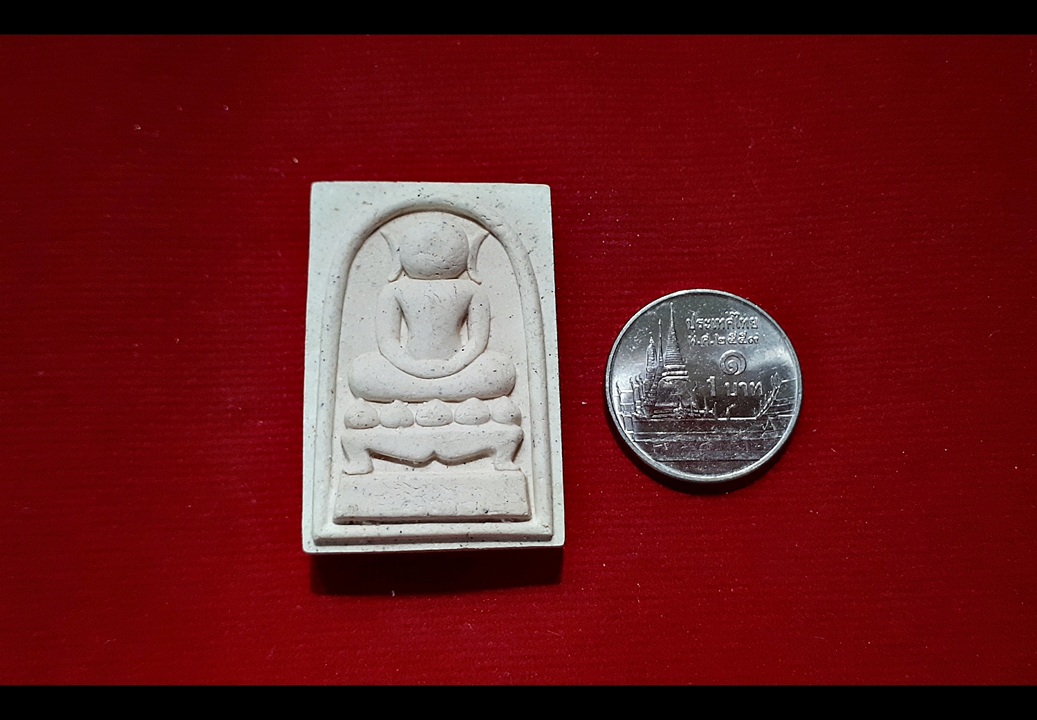 พระสมเด็จ พิมพ์ทรงไกเซอร์ หลัง หลวงปู่สมเด็จพระพุฒาจารย์โต(สมเด็จโต) เนื้อผง ปี2563 - หลวงพ่อเล็ก วัดท่าขนุน (พิธีเสกพร้อมสมเด็จองค์ปฐมพลิกชีวิตเนื้อทองคำวาระแรก)