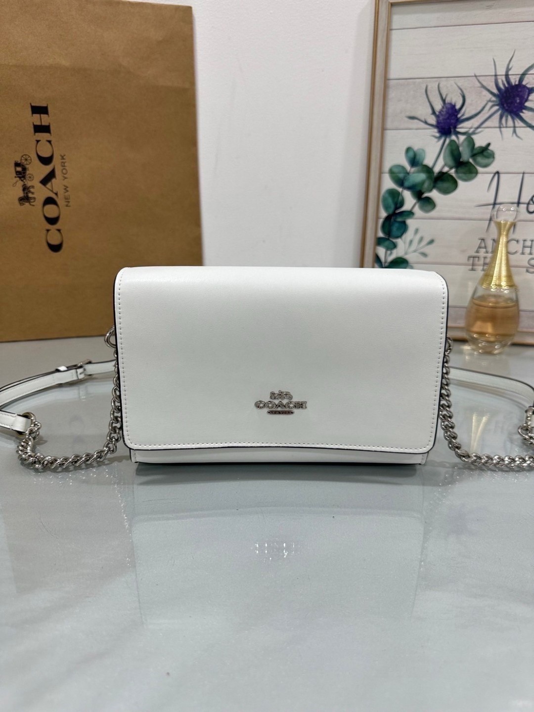 Coach Flap Clutch Crossbody (แอดไลน์ก่อนสั่งซื้อ)