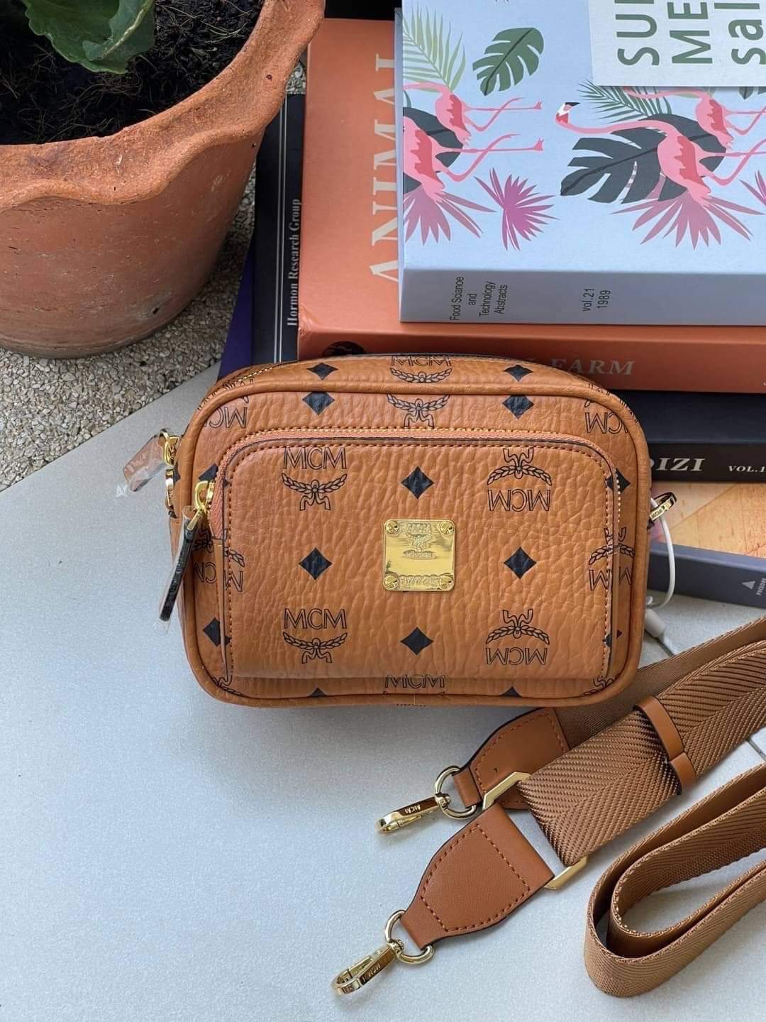 MCM KLASSIK CROSSBODY in Visetos X-mini (แอดไลน์ก่อนสั่งซื้อ)