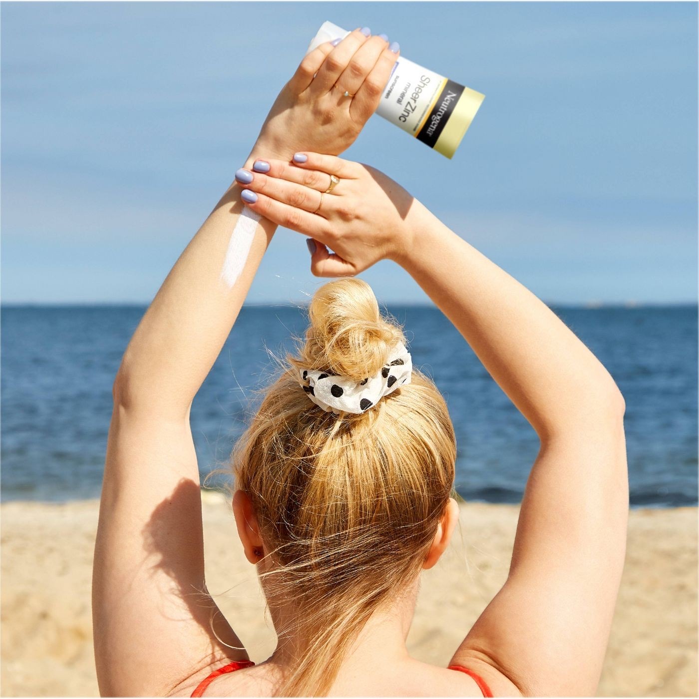 โลชั่นกันแดดสำหรับผิวหน้าและผิวกาย Neutrogena Sheer Zinc Dry-Touch Sunscreen SPF 50