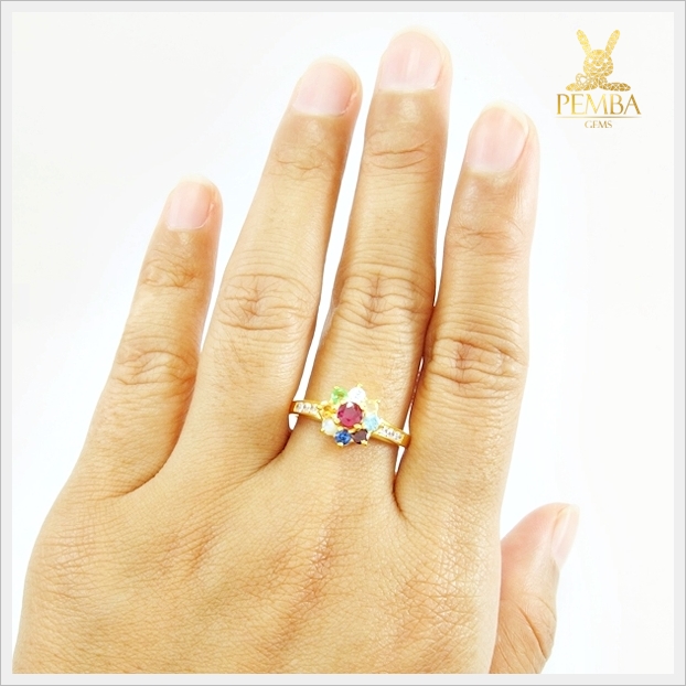 แหวนทองนพเก้าแท้ ทรงดอกไม้ เสริมเสน่ห์บนนิ้ว(สามารถสั่งทำได้ค่ะ)