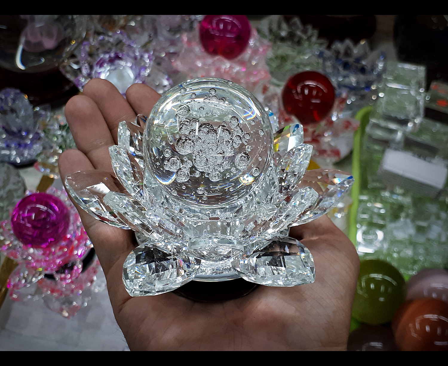 ฐานวางลูกแล้ว ขาตั้งที่วางลูกแก้ว ฐานคริสตัลกลีบดอกบัว2ชั้น คละสีต่างๆ หลากสี หลายขนาด (ขายปลีก ขายส่ง)