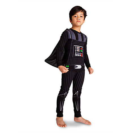 ชุดนอนแขนขายาว Darth Vader Deluxe PJ Pals for Boysไซส์ 3,6 และ 7 จาก Disneystore อเมริกา