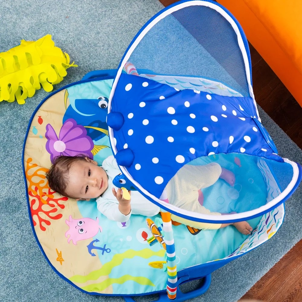 เพลย์ยิมเสริมพัฒนาการสำหรับทารกและเด็กเล็ก Bright Starts Disney Baby Finding Nemo Mr. Ray Ocean Lights & Music Activity Gym