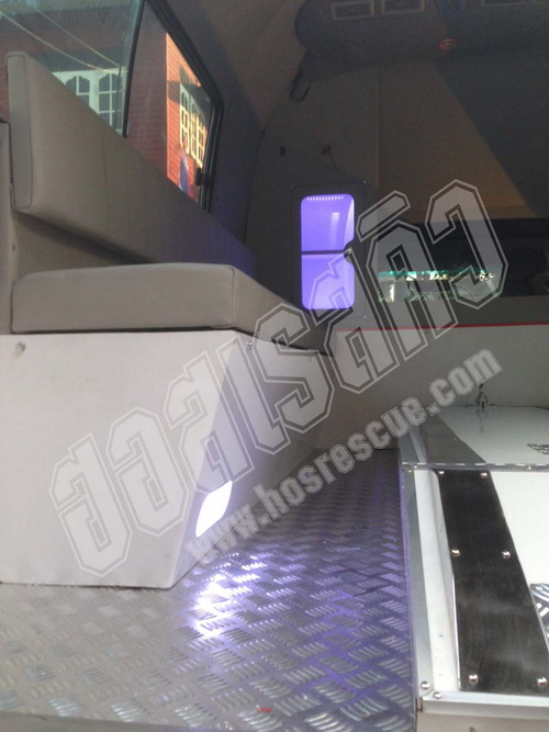 รถพยาบาล,รถพยาบาลแอมบูแลนซ์ KB