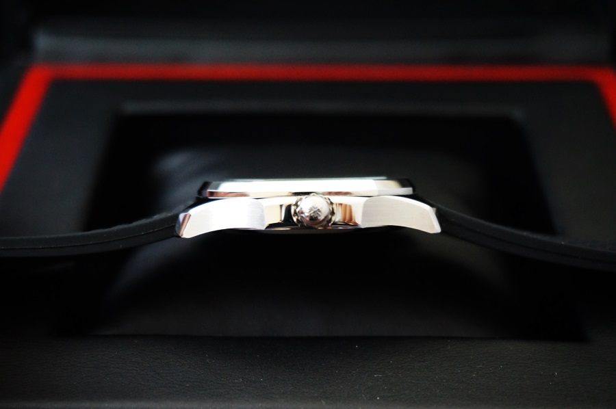 นาฬิกา Patek Philippe Aquanaut หน้าปัดสีดำ สายยาง เกรด Mirror สวยอย่างมีสไตล์