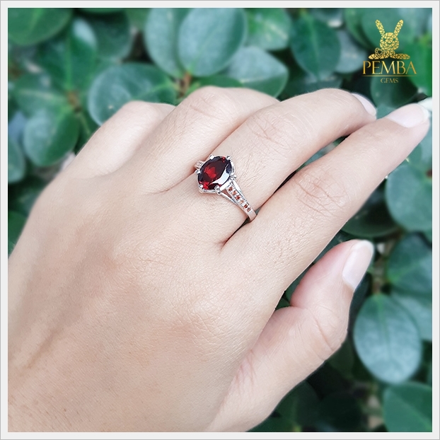 แหวนโกเมนแท้ อัญมณีแดงแก่ก่ำโกเมนเอก เงินแท้925 แหวนพลอยแท้