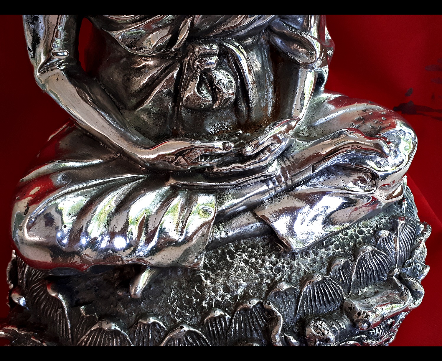 หลวงปู่ทวด องค์ใหญ่ หน้าตัก 9นิ้ว เนื้อเงิน