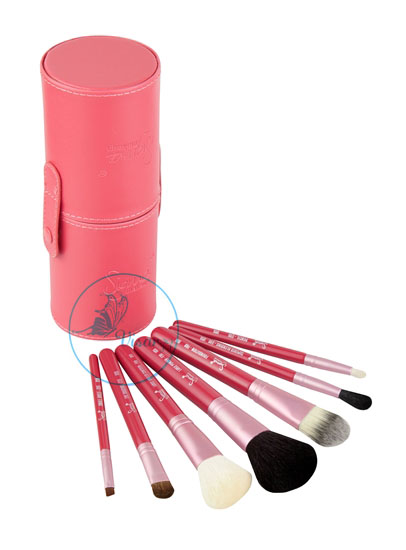 Sigma Brush Make Me Blush Travel Kit 7 ชิ้น แปรงชุดสำหรับพกพา คุณภาพอันดับ 1 ขนนิ่ม ใช้ทน กระบอกหนังสีชมพูสวยงาม
