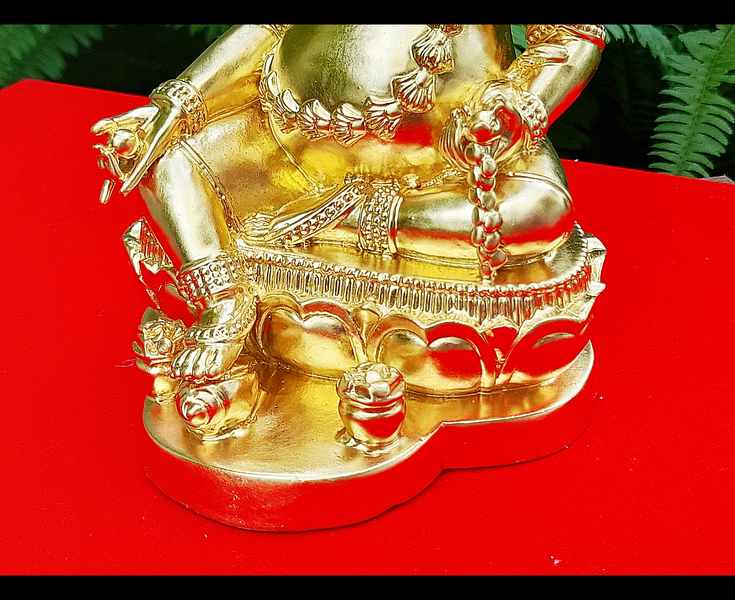 รูปหล่อ ท้าวเวสสุวรรณ ปาง ไฉ่ซิงเอี๊ย(ธนบดี) นั่งรับทรัพย์ เนื้อทองเหลือง ปิดทองแท้(ปิดทองก่อนปลุกเสก) ปี2564 - (เทพเจ้าแห่งโชคลาภ ความมั่งคั่ง) (ขนาดตั้งบูชา หน้าตัก4นิ้ว ฐาน4นิ้วครึ่ง สูง6นิ้ว) #พิธีนี้ไฉ่ซิงเอี๊ยท่านมาสงเคราะห์ปลุกเสกเอง