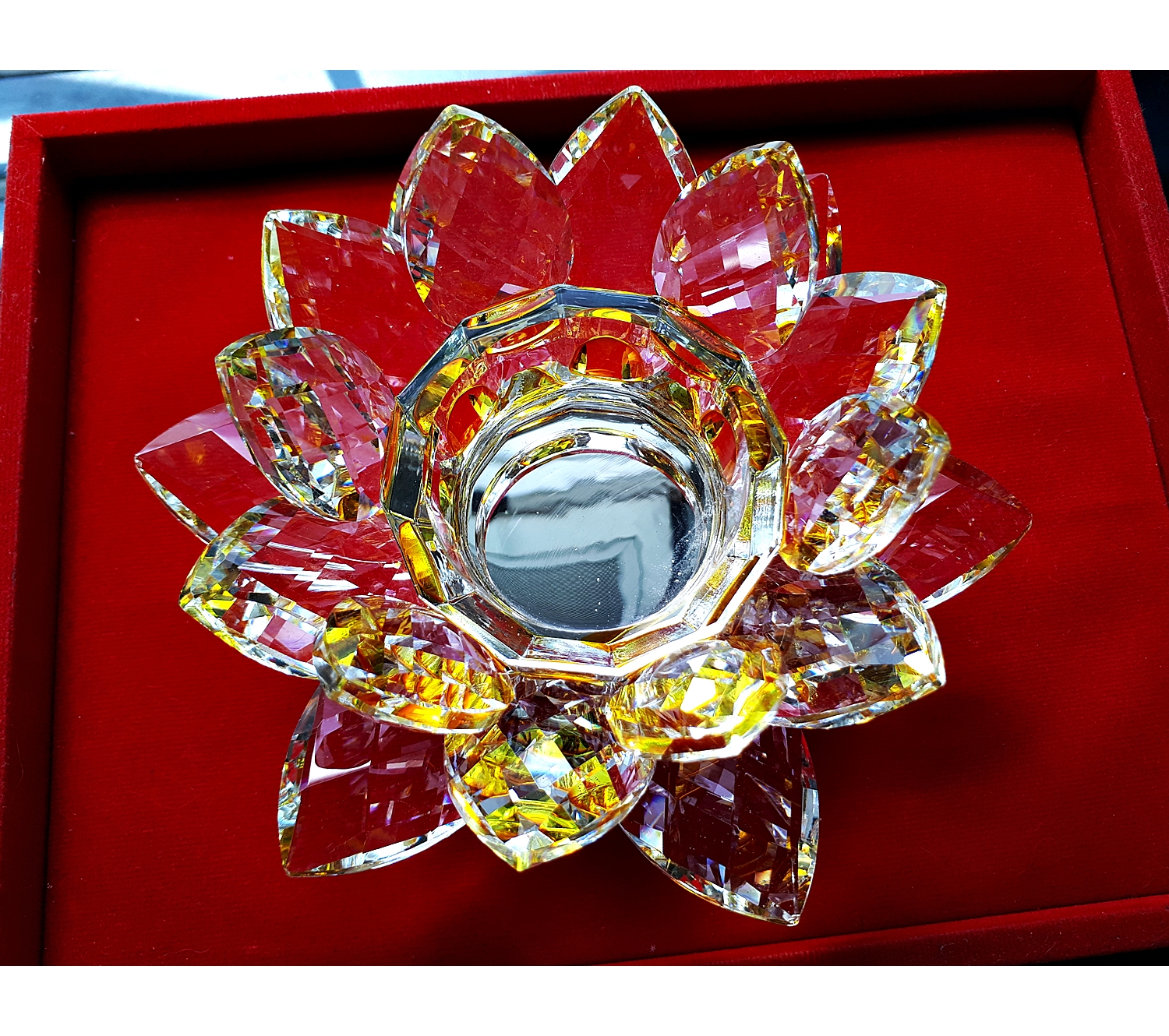 ฐานวางลูกแล้ว ขาตั้งที่วางลูกแก้ว ฐานคริสตัลกลีบดอกบัว2ชั้น คละสีต่างๆ หลากสี หลายขนาด (ขายปลีก ขายส่ง)