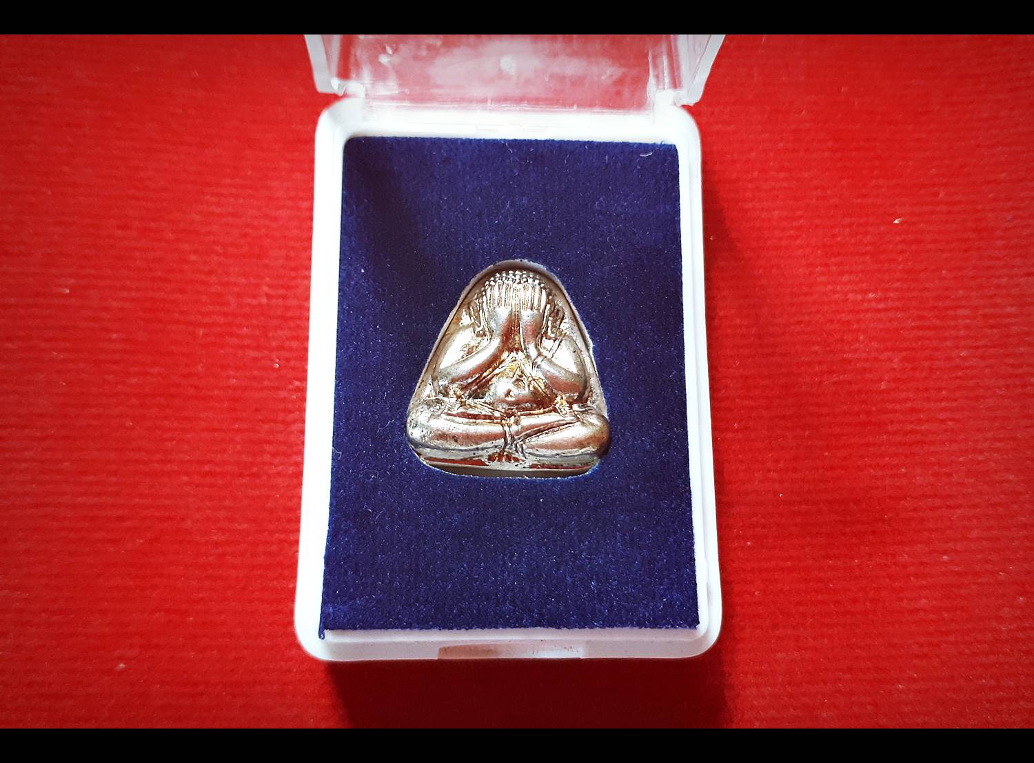 พระปิดตา มหาเศรษฐีเงินล้าน รุ่นแรก เนื้อเงินแท้(ผสมมวลสาร ตะกรุดมหาสะท้อน) ปี2553 #รับประกันแท้ - หลวงพ่อเล็ก วัดท่าขนุน