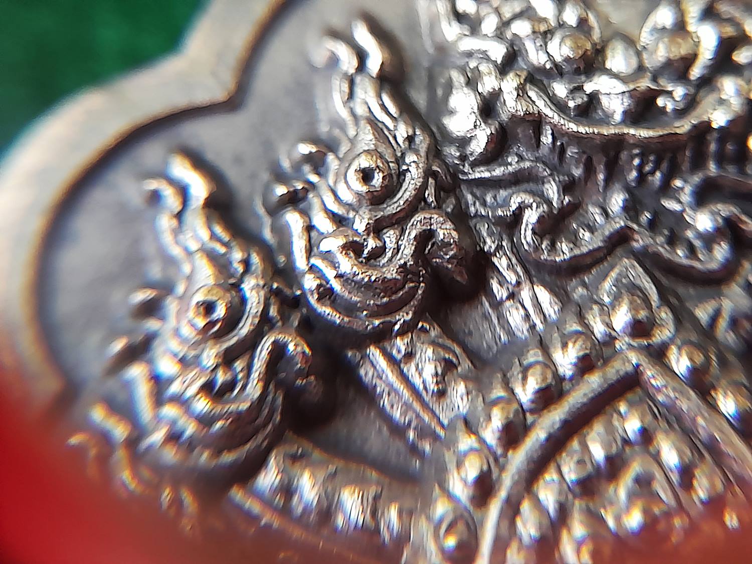 เหรียญพญานาคราช 7เศียร 9ตะกูล (เนื้อนวะพรายเงิน (มีส่วนผสมของ ทองคำและเงิน) ปี2564 หลังบวงนาคบาศ มีกินไม่รู้สิ้น มีกินไม่มีอด ผูกดวงยันต์หนุนเสริมพลิกดวงชะตา #พุทธคุณโชคลาภค้าขายส่งเสริมธุรกิจกิจการเรียกเงินหมุนเวียน หนุนเสริมดวงชะตาชีวิต #รับประกันแท้