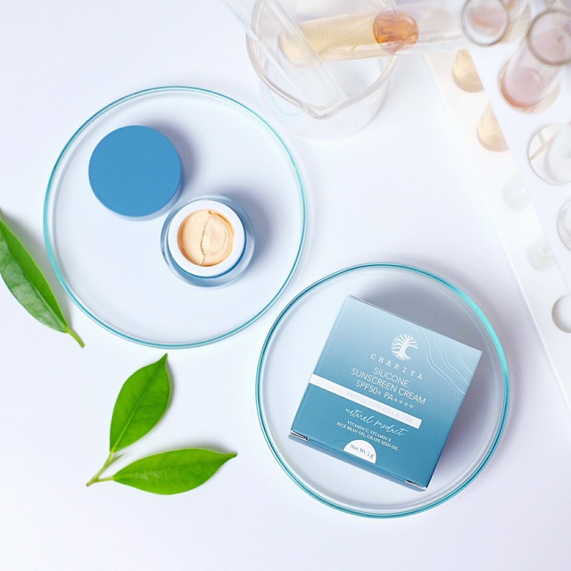 กันแดดหน้าชาริยา เนื้อเบา คุมมัน ไม่อุดตัน SPF50+ PA++++ 5g.