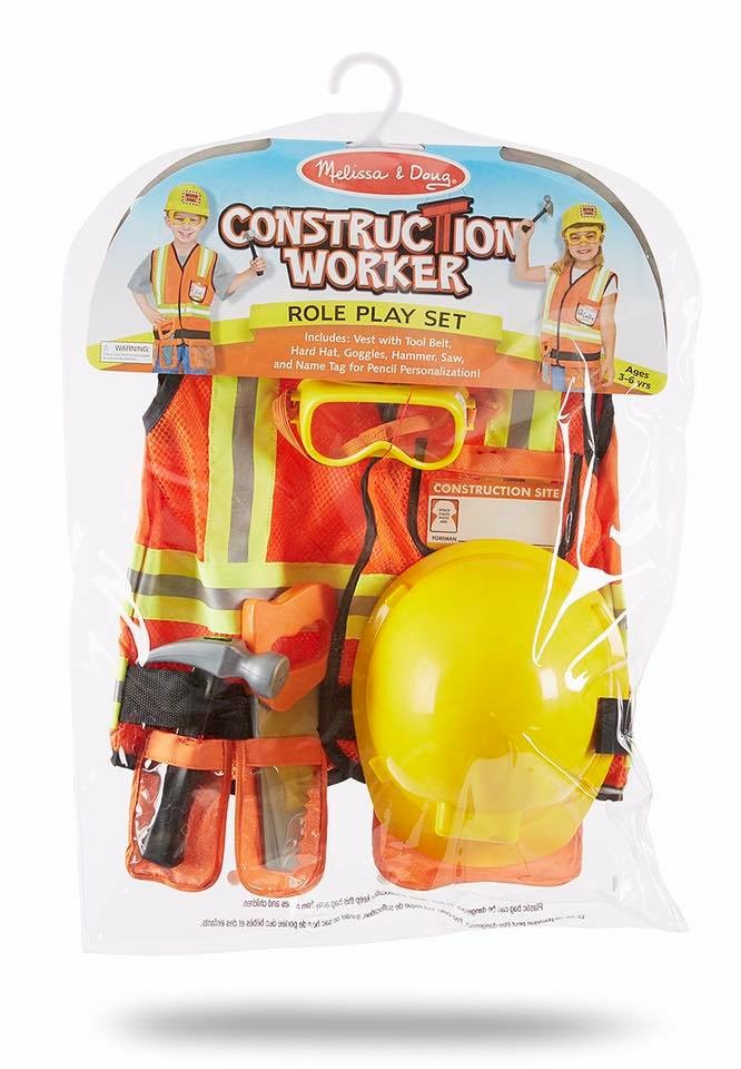 ชุดแฟนซีคอสตูมพร้อมอุปกรณ์สุดน่ารัก Melissa & Doug Construction Worker Role Play Costume Set