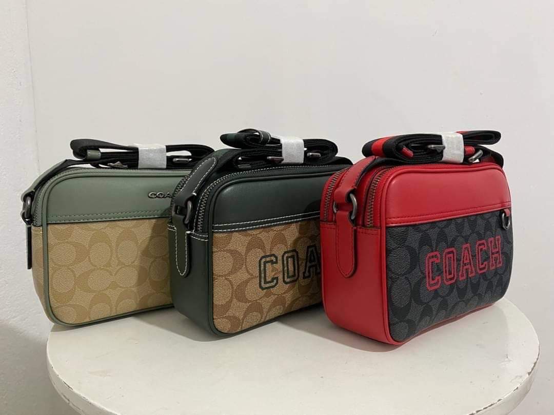 COACH Graham Crossbody In Blocked Signature (แอดไลน์ก่อนสั่งซื้อ)