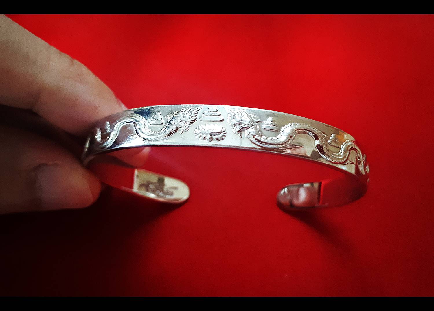 กำไล นวหรคุณ เนื้อเงินแท้ รุ่นแรก ปี2560 - หลวงพ่อเล็ก วัดท่าขนุน