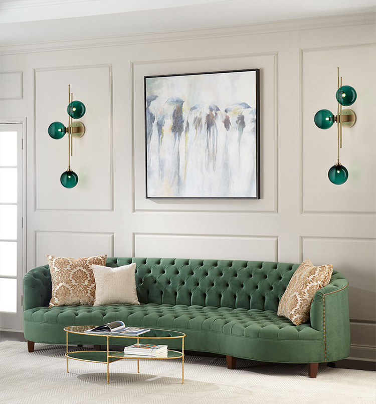 โคมไฟติดผนังโป๊ะแก้วกลม 3 ดวง ตัวโคมสีทอง [XG-7065]