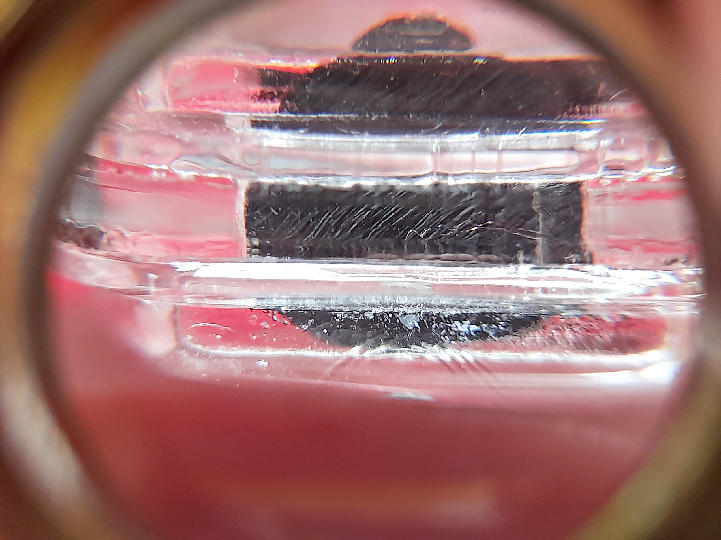 รูปหล่อ หลวงพ่อยงยุทธ ปางธุดงค์ รุ่น1 (ขนาดห้อยคอ พกพา) เนื้อโลหะ(ชนวนโลหะจากรูปหล่อองค์จริง) ปี2530 #รับประกันแท้และทัน - หลวงพ่อยุงยุทธ วัดเขาไม้แดง จ.ชลบุรี