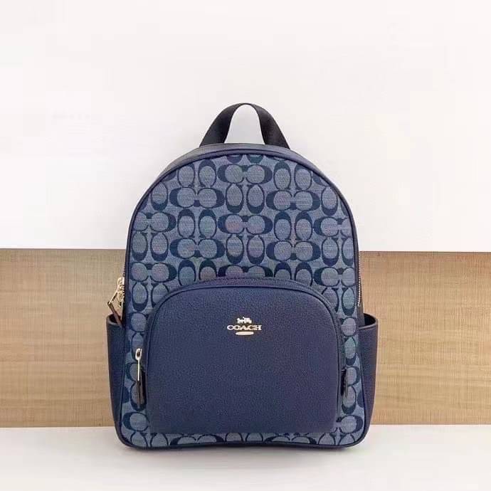 Coach Denim Court Backpack (แอดไลน์ก่อนสั่งซื้อ)