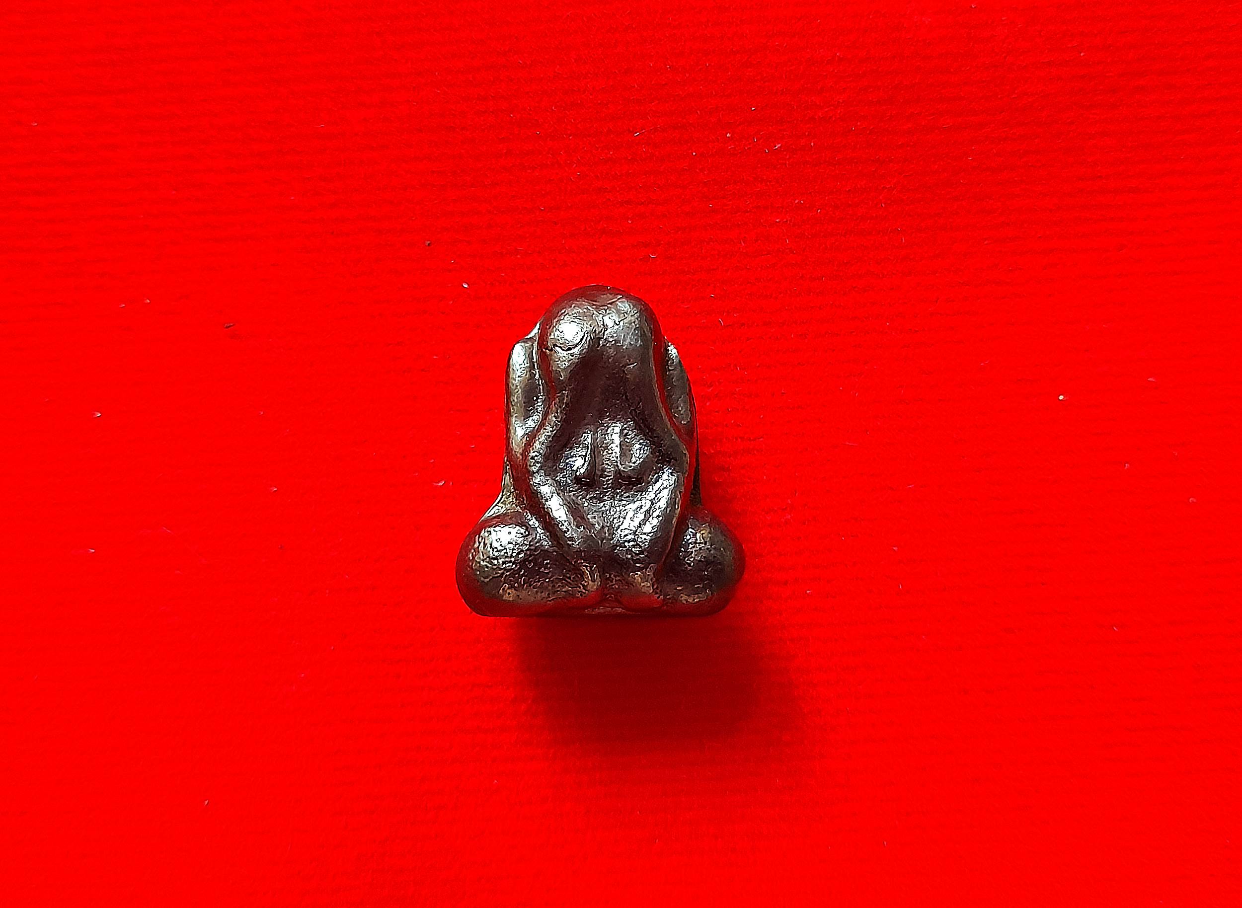 พระปิดตา หลังยันต์มหาอุต เนื้อเมฆพัด ปี24XX #รับประกันแท้และทัน - หลวงพ่อเต้า วัดเกาะวังไทร