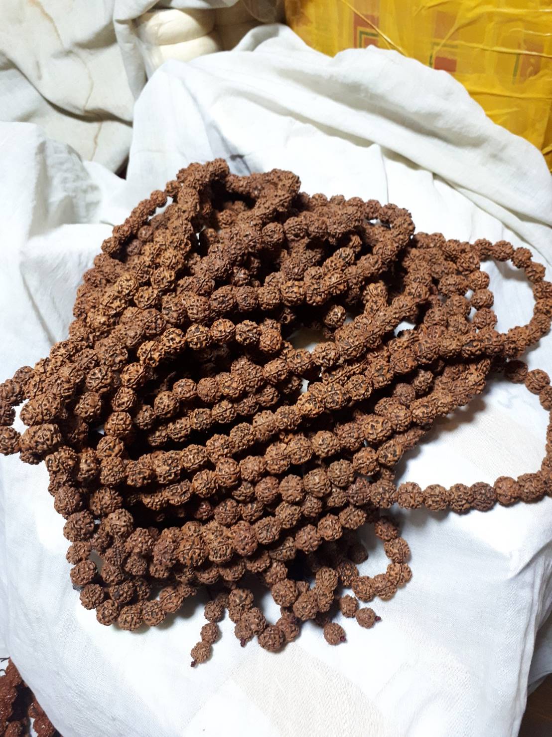 สร้อยคอ ประคํา น้ำตาพระศิวะ เมล็ดรุทรักษะ 108เม็ด ของแท้นำเข้าจาก อินเดีย (ขนาด1ซม) (ขายปลีก ขายส่ง)