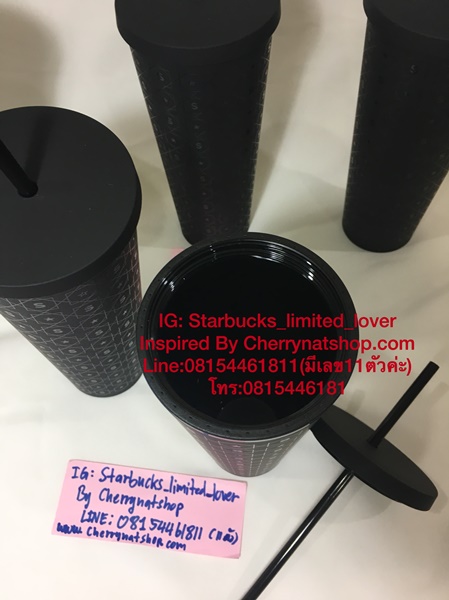 #StarbucksUSA Matte Black Pattern Cold Cup 24oz เท่มากๆให้คะแนน10เต็ม เท่ น่าสอยอะไรเบอร์นี้ #แก้วเก็บเย็นใบใหญ่24ozจากสตาร์บัคส์อเมริกา ใส่เครื่องดื่มได้เยอะใบใหญ่สะใจ #ใบนี้สีดำด้านมีลายตัวSและรูปดาวทั้งใบ #ความพิเศษของเนื้อด้านคือจับแล้วสัมผัสนุ่มมือ ไ