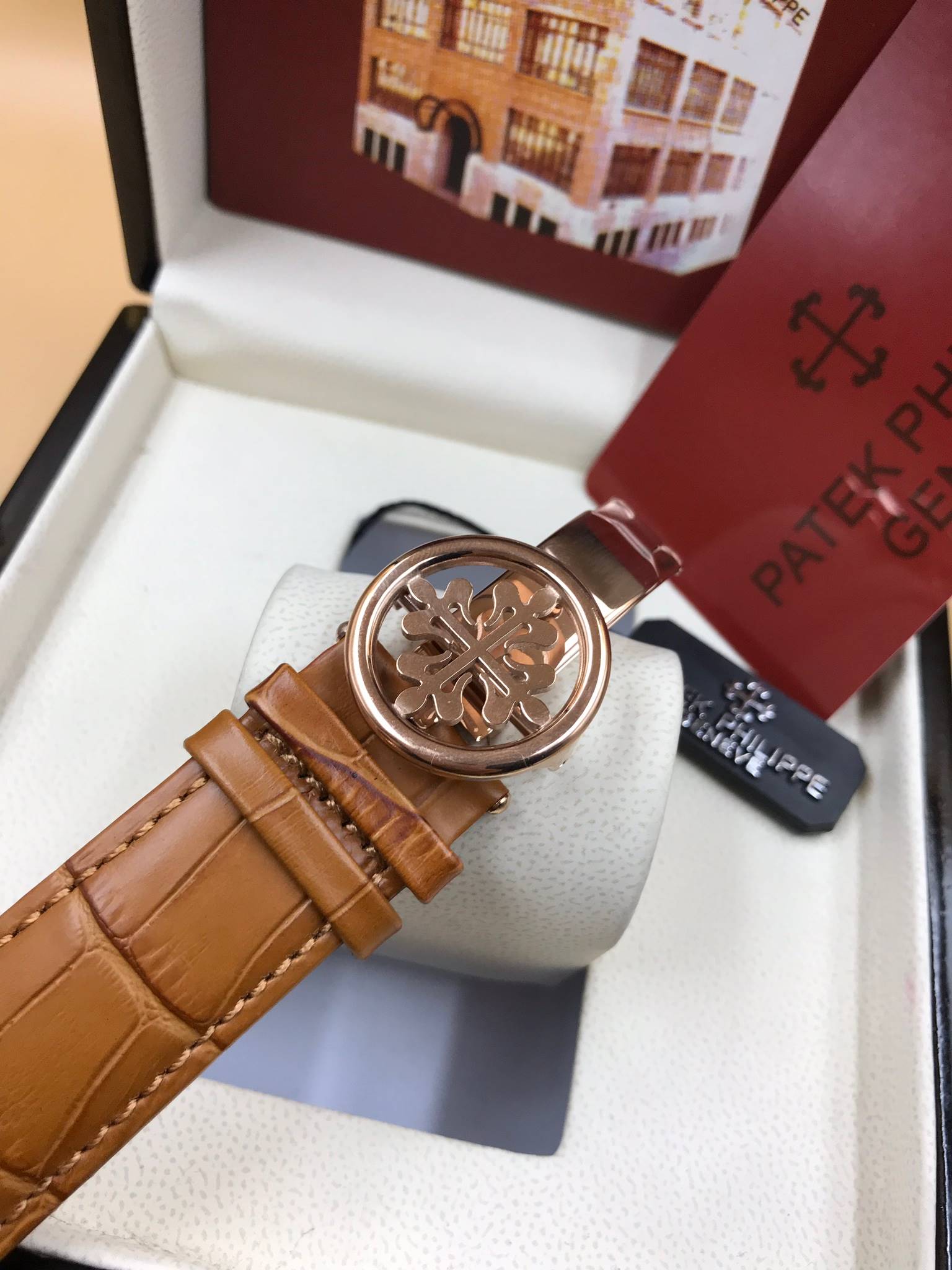 นาฬิกา Patek Philippe Perpetual Calendar หน้าปัดสีเทาเงิน งาน Mirror Swiss