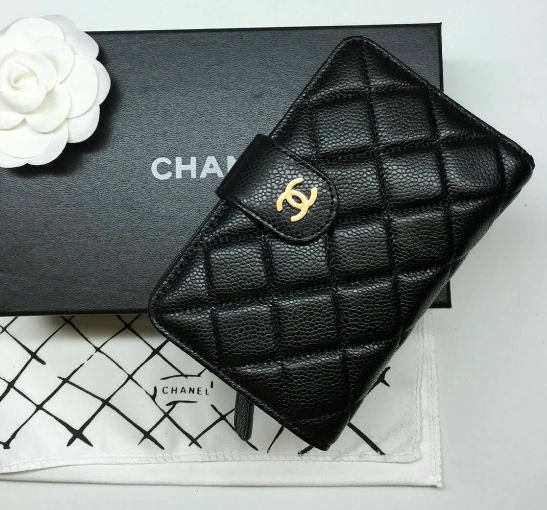 กระเป๋าสตางค์ cn wallet caviar skin ใบสั้น มีสี 3 สี ดำ แดง แดงเข้ม