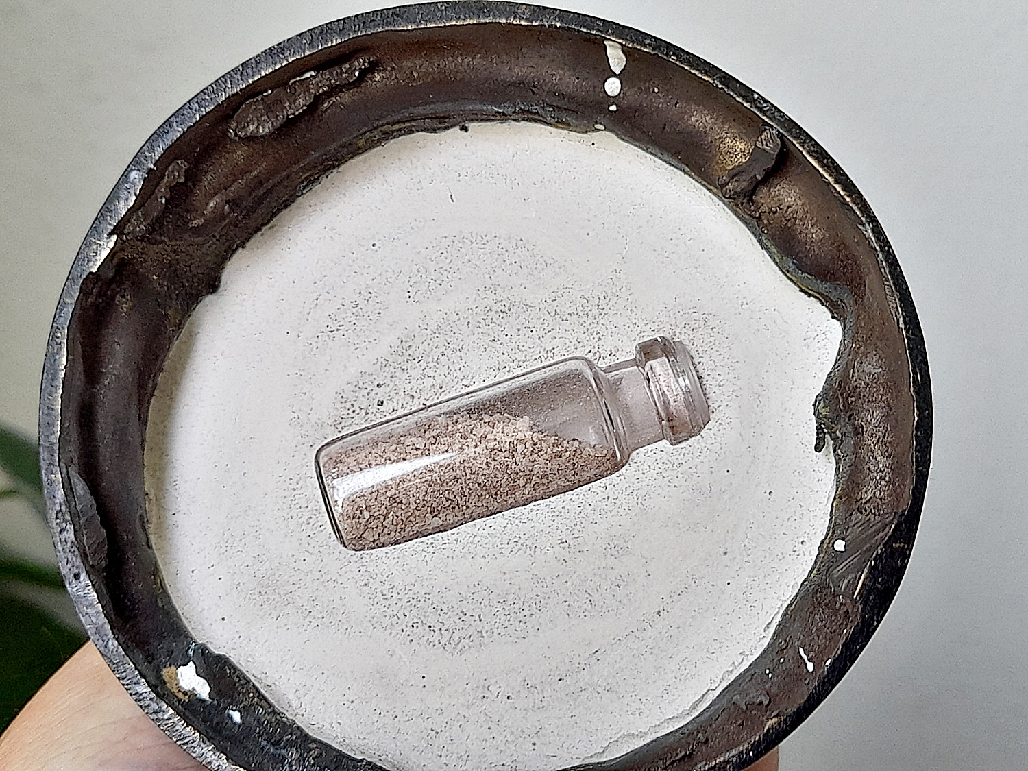 รูปหล่อ หลวงพ่อกวย วัดโฆสิตาราม(วัดบ้านแค) อุ้มบาตร ถือบาตร(มหาลาภ) (ขนาดบูชาสูง 9นิ้ว) เนื้อทองเหลืองโลหะ ฐานบรรจุมวลสารเก่าหลวงพ่อกวย ปี2561 งานกฐิน - #สร้างและปลุกเสกจากวัดโฆสิตาราม #รับประกันแท้