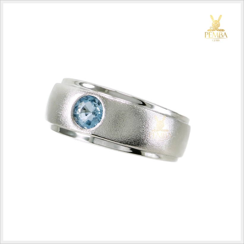 แหวนอะความารีนแท้ เรียบหรู ดูมีสไตล์ แหวนพลอยแท้