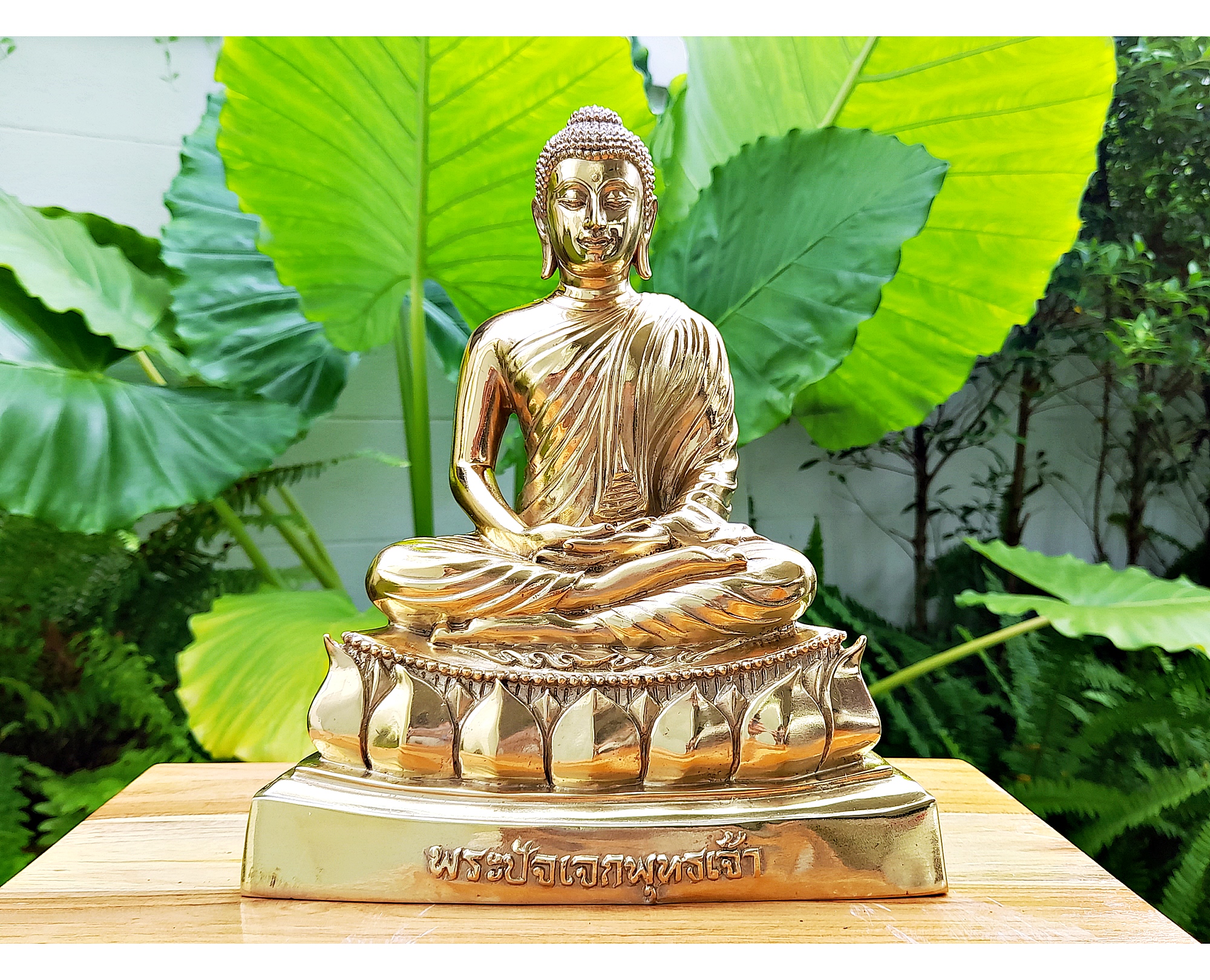 รูปหล่อ พระปัจเจกพุทธเจ้า (ขนาดตั้งบูชา หน้าตัก5นิ้ว ฐาน7นิ้ว สูง9นิ้ว) เนื้อโลหะ(ทองเหลืองผสมเนื้อเงินมหาสะท้อนที่หล่อองค์พระปัจเจกพระพุทธกเจ้าจากองค์จริงต้นฉบับ) ปี2564 #รับประกันแท้ #การันตีแท้ - ปลุกเสกโดย หลวงพ่อเล็ก วัดท่าขนุน