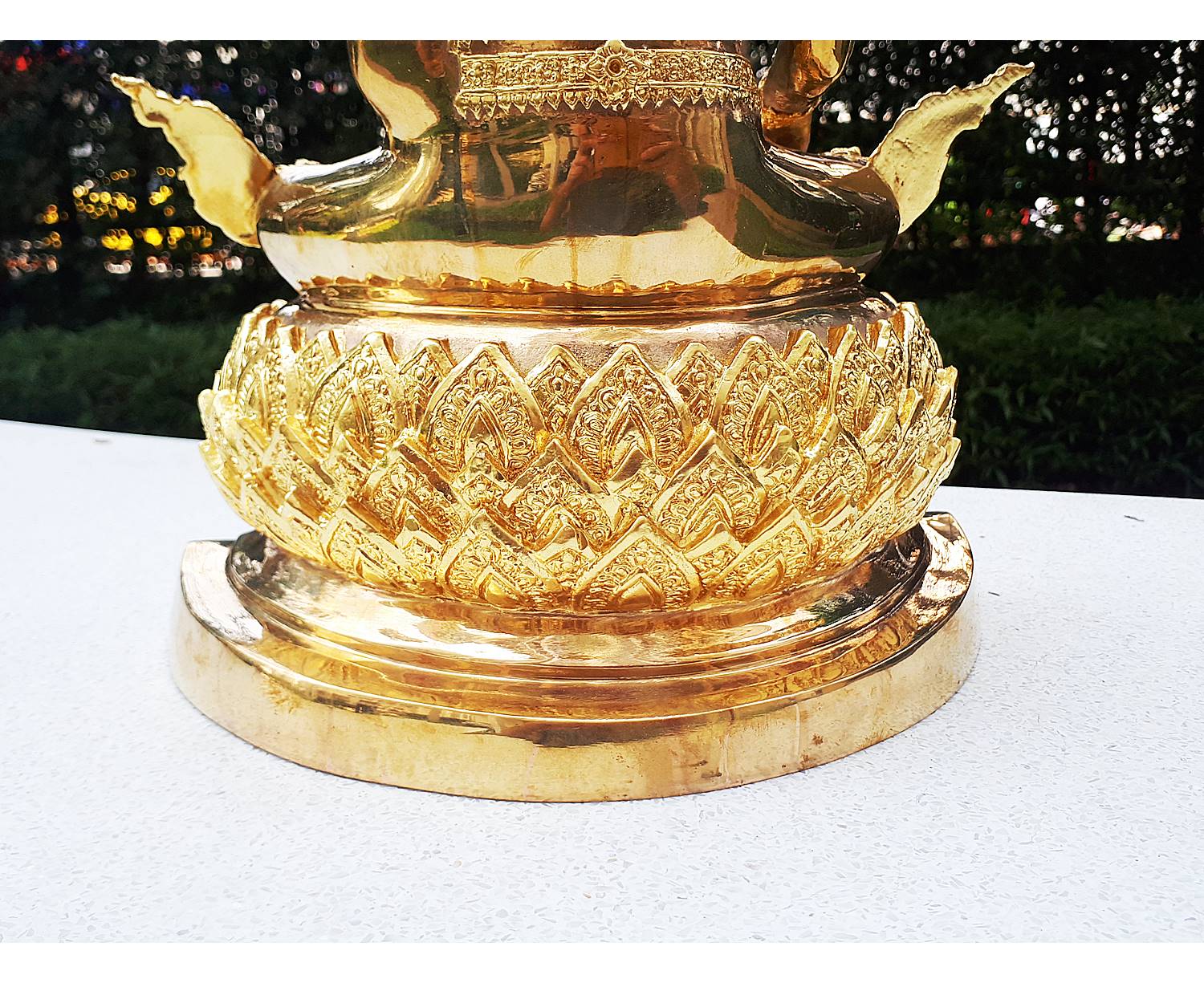 รูปหล่อ พระพุทธรูป ปางพระจักรพรรดิ เนื้อโลหะทองเหลือง ปัดขัดเงา ปิดทองแท้ (หน้าตัก 9นิ้ว สูง16นิ้ว ลึก6นิ้ว)