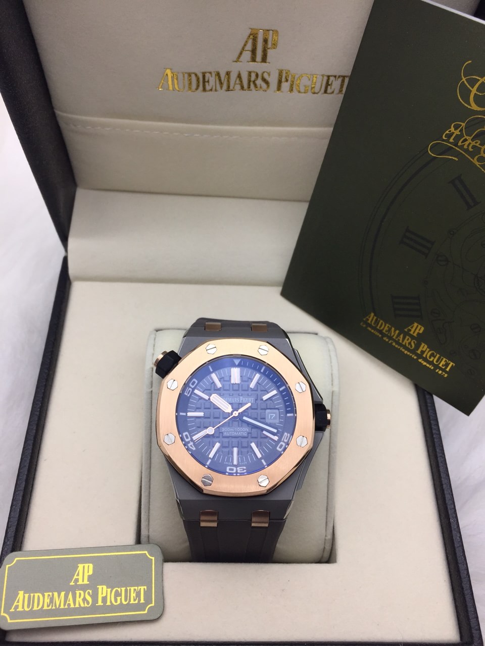 นาฬิกา Audemars Piguet Royal Oak Offshore ตัวเรือนสีเทา เกรด Mirror ดีไซน์สปอร์ต
