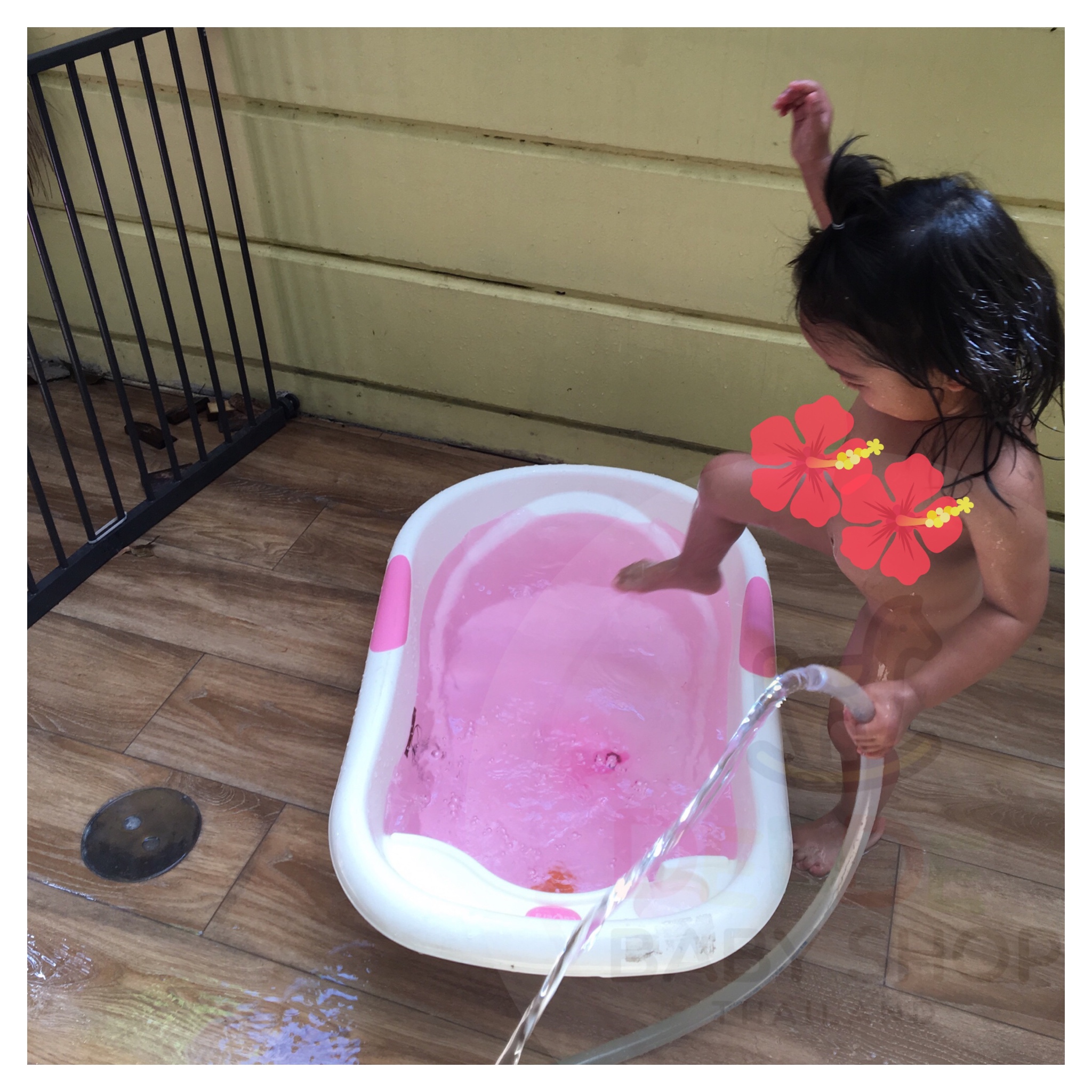 สีผสมอ่างอาบน้ำชนิดปลอดสารพิษ Crayola Shaker Color Bath Dropz