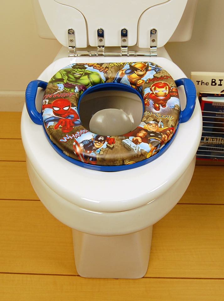 อุปกรณ์รองนั่งชักโครกสำหรับหนุ่มน้อย Marvel Heroes Soft Potty Seat