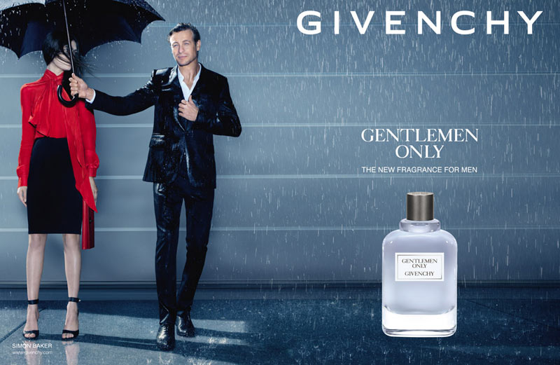 Givenchy Gentlemen Only EDT 1mL น้ำหอมที่ออกแบบมาสำหรับผู้ชายที่มีความทันสมัยและ มีสไตล์ ซึ่งมีกลิ่นหอมสดชื่นและเผ็ดร้อน ด้วยส่วนผสมของส้มแมนดาริน พริกไทย ลูกจันทน์เทศ และใบของต้นเบิร์ช