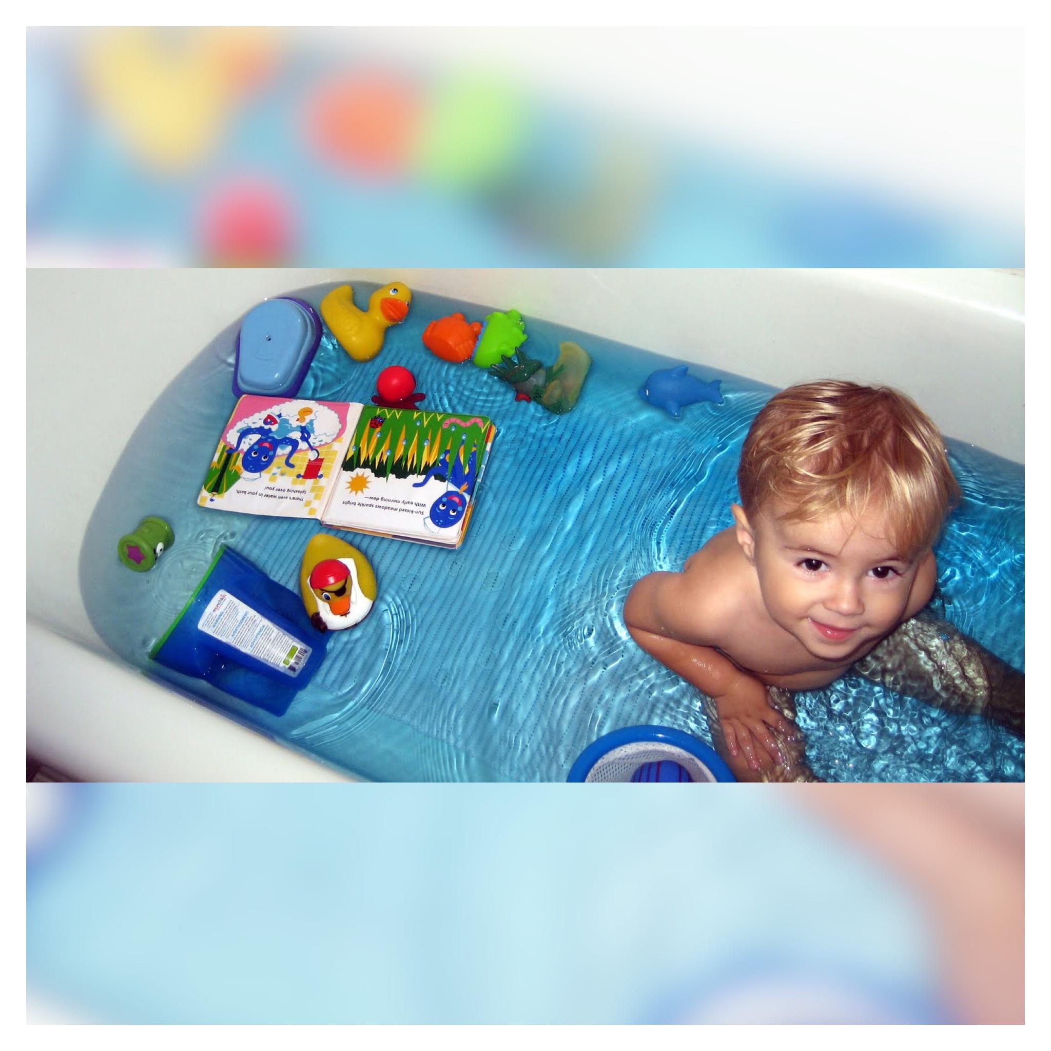 สีผสมอ่างอาบน้ำชนิดปลอดสารพิษ Crayola Shaker Color Bath Dropz