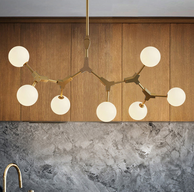 โคมไฟแขวนเพดานโครงเหล็กสีทองโป๊ะโคมสีขาวขุ่นทรงกลม [XBMD02]