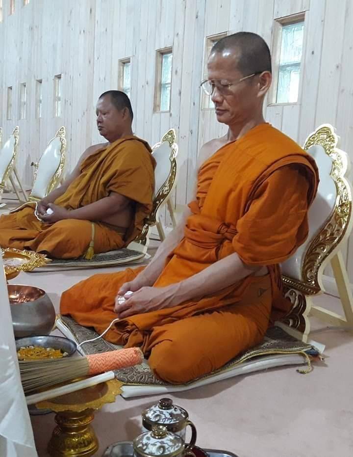 รูปหล่อ หลวงปู่หลิว-พระสังกัจจาย ประทับนั่งบน พญาเต่าเรือน พญาเต่ามังกร ปี2562 #รับประกันแท้