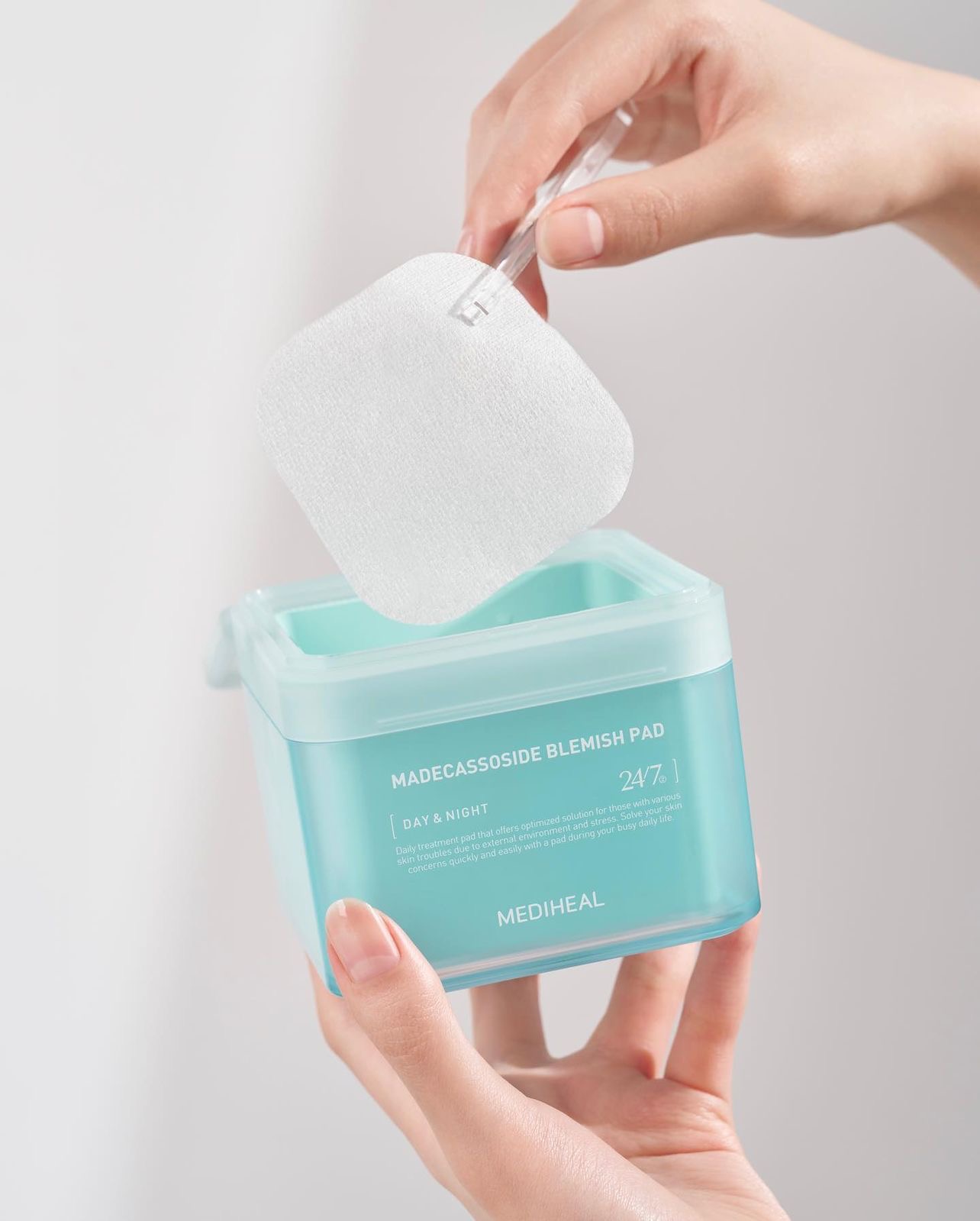 (ฉลากไทย ฟ้า) Mediheal Madecassoside Blemish Pad 170mL 100 แผ่น เมดิฮีลโทนเนอร์แพด เคลียร์รอยสิว ลดผิวอักเสบ จากเมดิฮีล